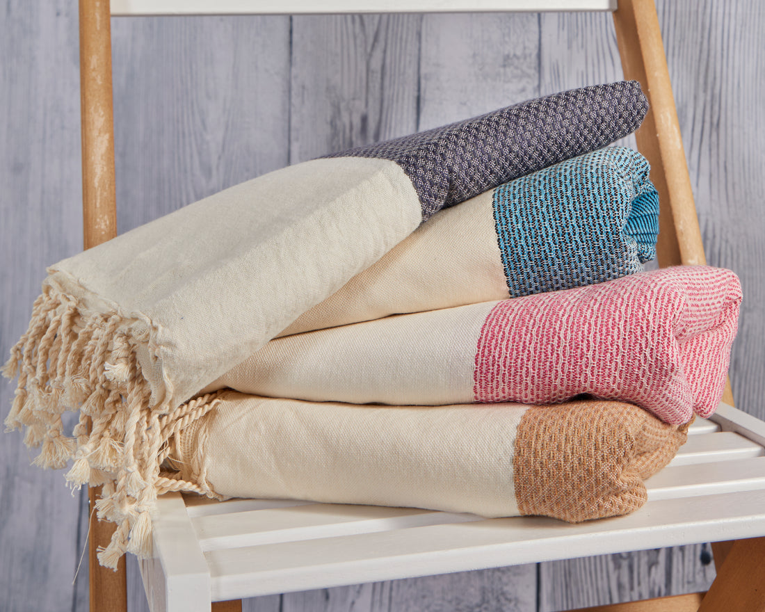 Fouta Mahdia – Serviette Hammam & Plage à Bordures Colorées – 100 % Coton